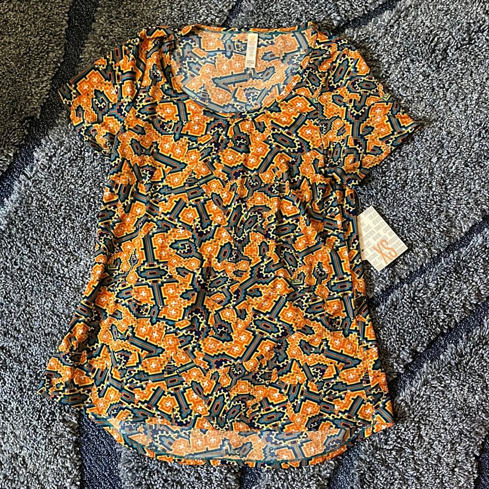 Lularoe Classic-T